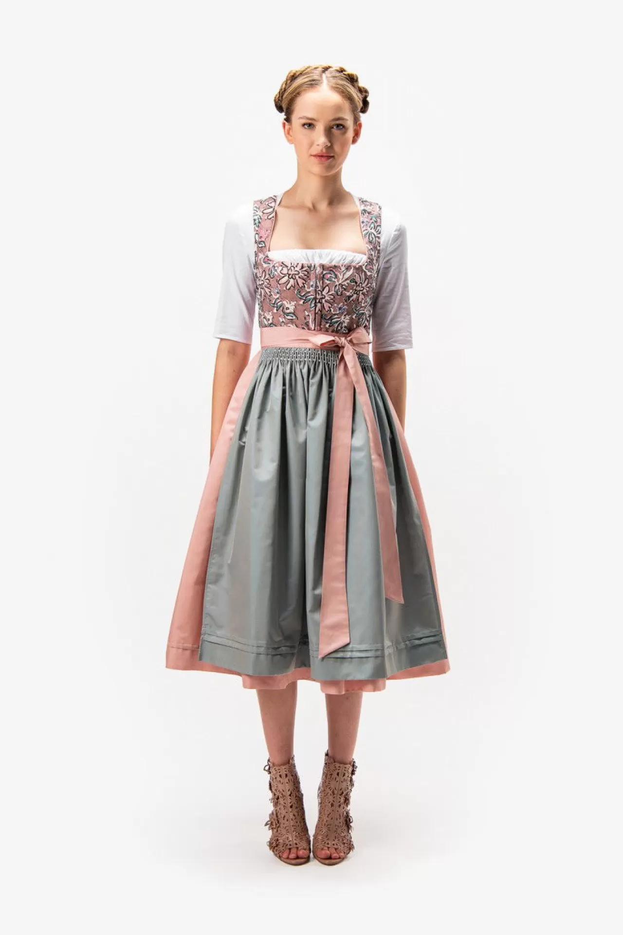 Dirndl Im Salzburger Stil^Sportalm Cheap